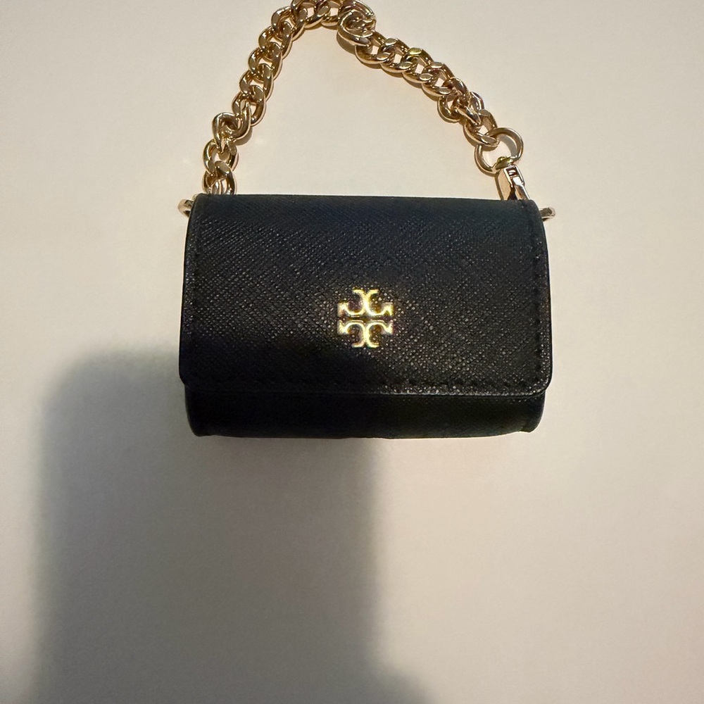 Tory Burch airpods case